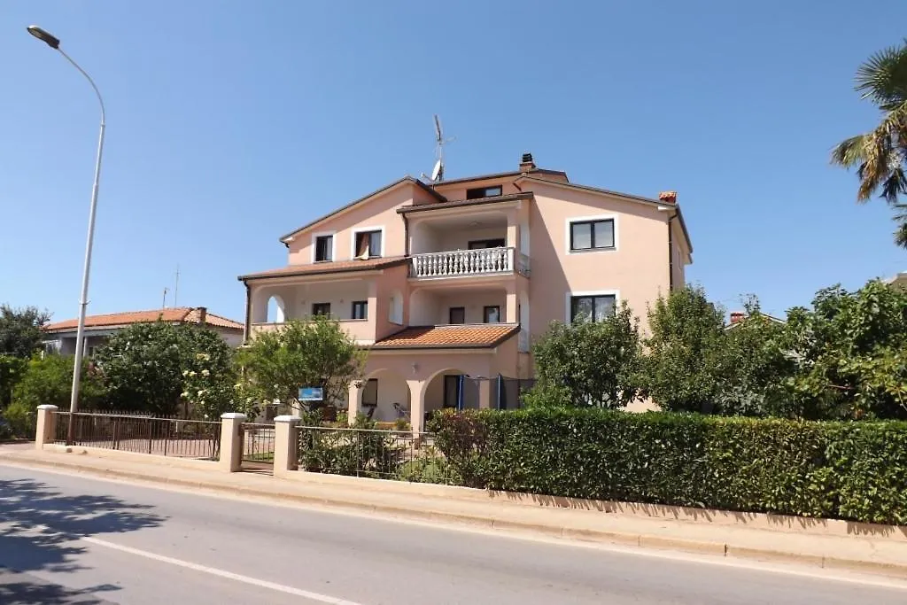 Apartment In Umag With Wifi 853-2