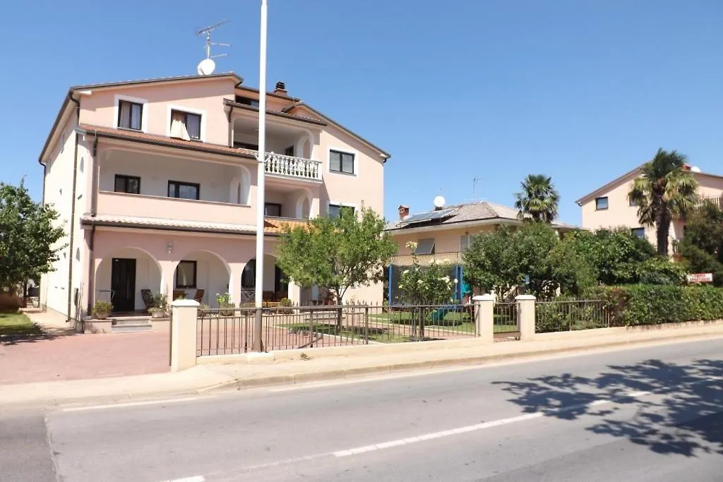 Apartment In Umag With Wifi 853-2 0*,