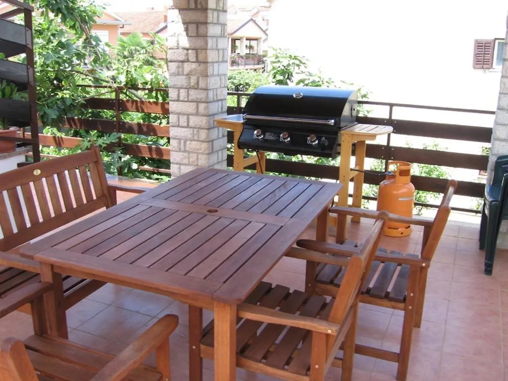 Apartment In Umag With Wifi 853-2